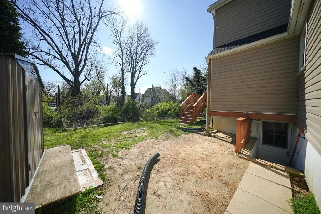 Photo of 2001 DENISON STREET