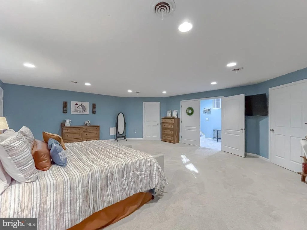 Photo of 1058 SAN ANGELO DRIVE