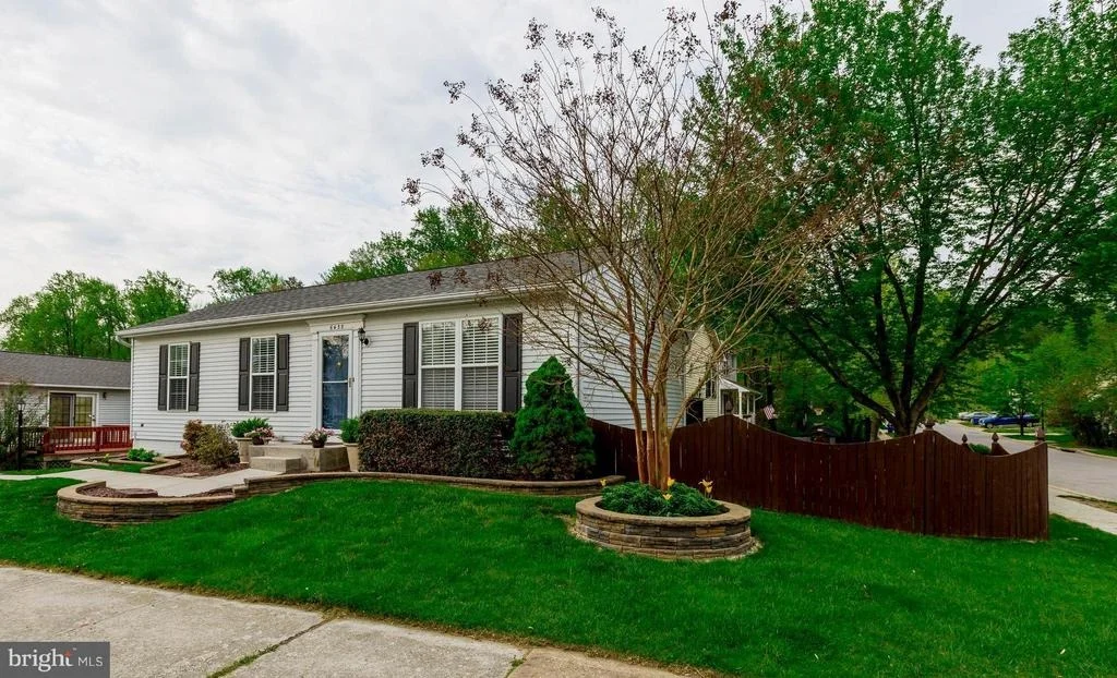 Photo of 6438 OLD HIGHGATE DRIVE
