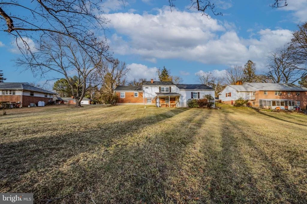 Photo of 8711 WINDSOR MILL ROAD