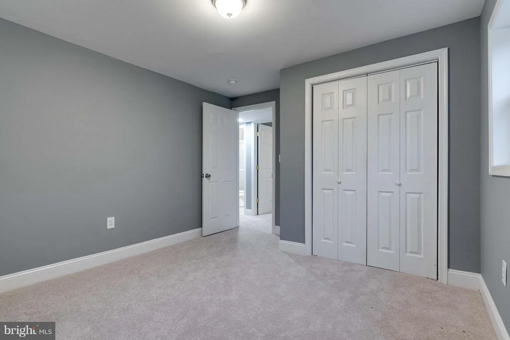 Photo of 7405 WALKER MILL ROAD