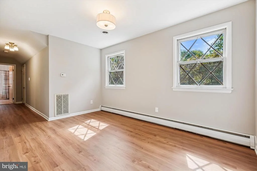Photo of 11803 EDEN ROAD