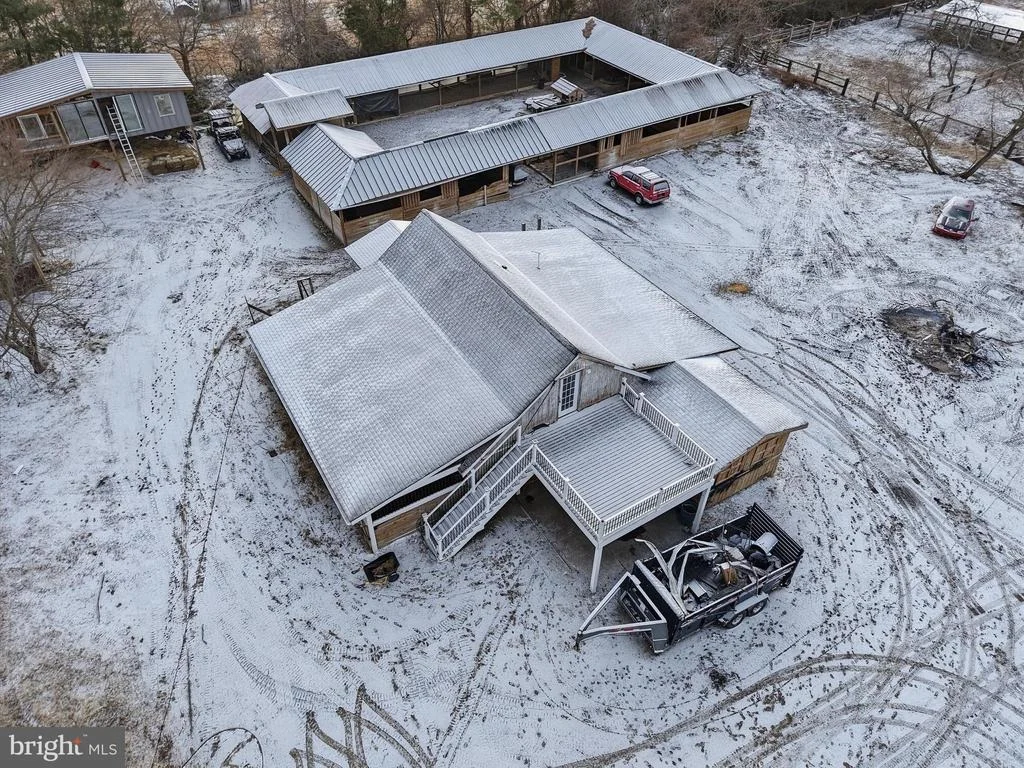 Photo of 20915 DOVER BRIDGE ROAD