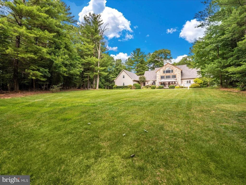 Photo of 7907 BLACK ROAD