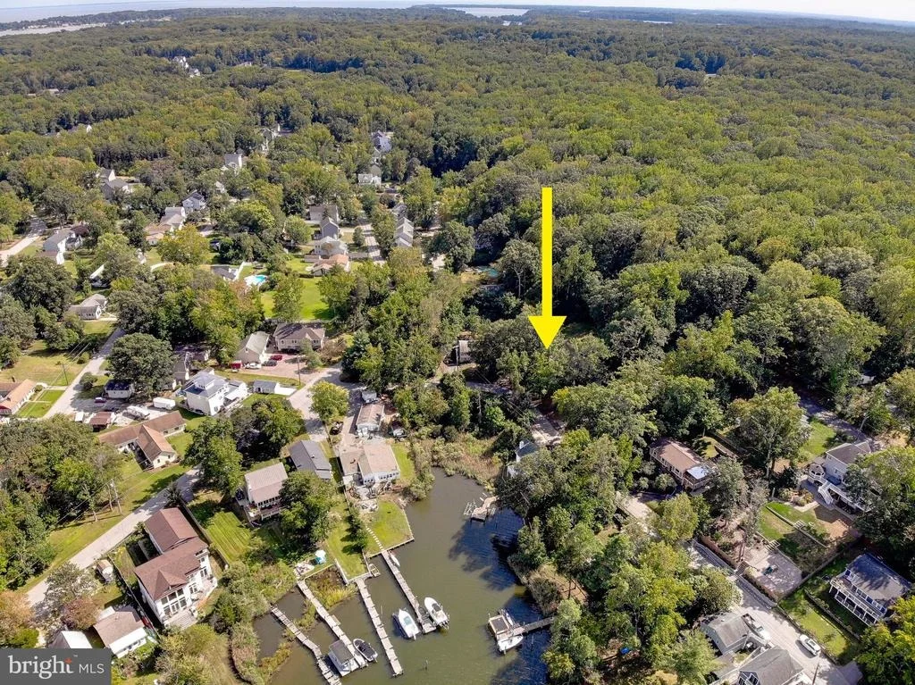 Photo of 349 ARBUTUS DRIVE
