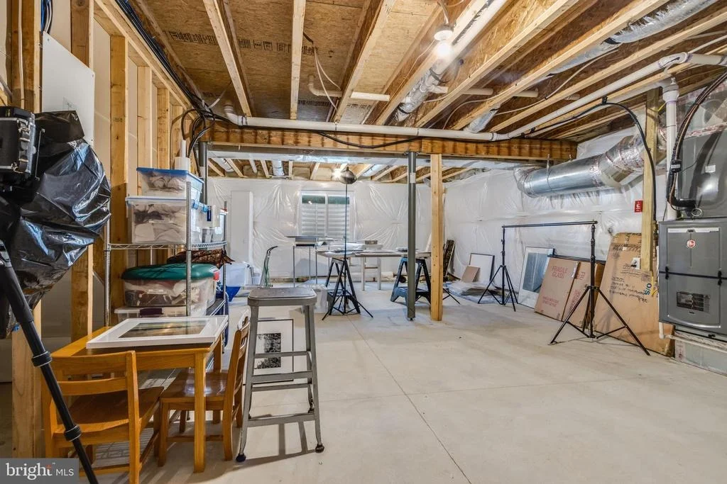 Photo of 16471 FOUR LEAF DRIVE