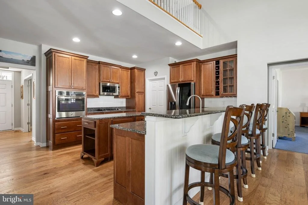 Photo of 147 W SHORE DRIVE