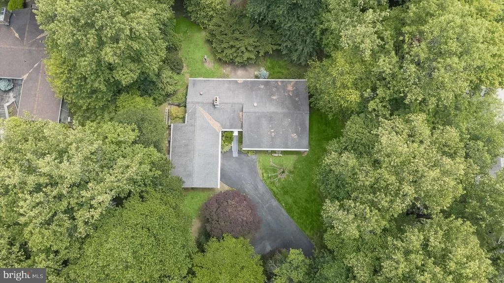 Photo of 13922 WAYSIDE DRIVE