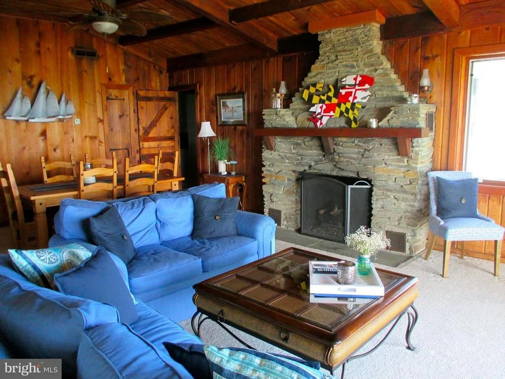 Photo of 2807 BEACH DRIVE