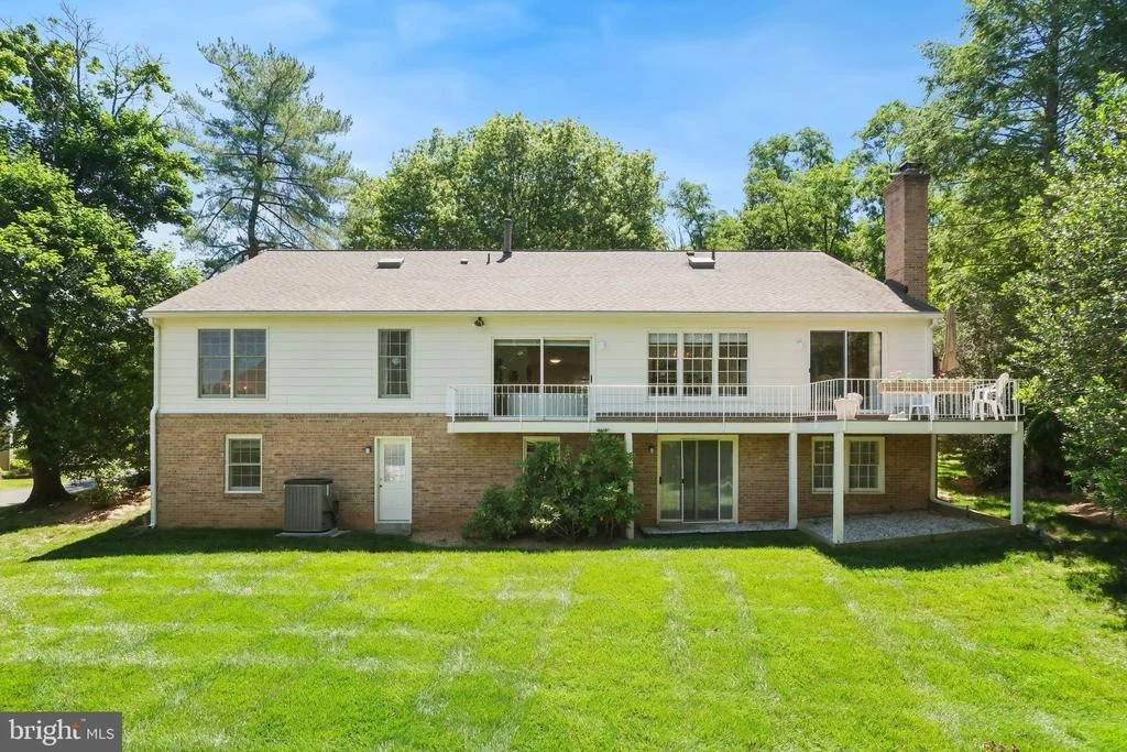Photo of 11900 CANFIELD ROAD