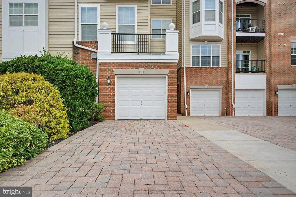 Photo of Unit 208 at 8612 FLUTTERING LEAF TRAIL