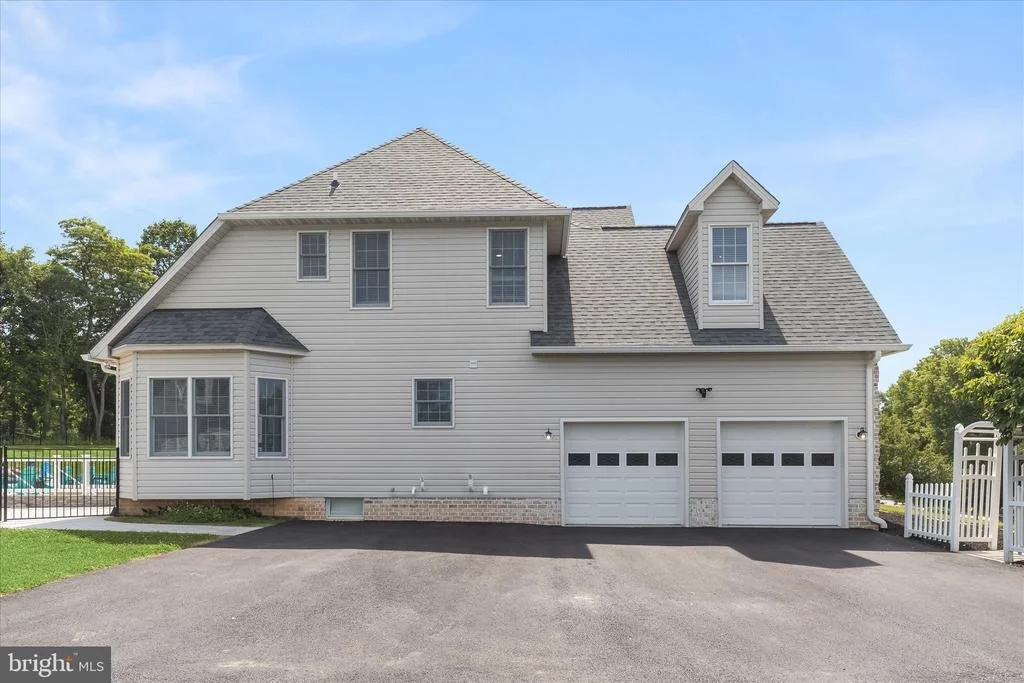 Photo of 3003 SHEFFIELD COURT