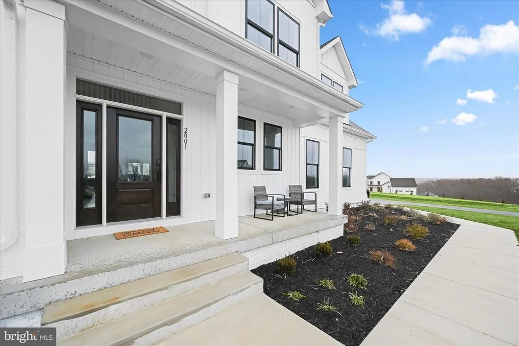Photo of 2001A CLOVER DRIVE