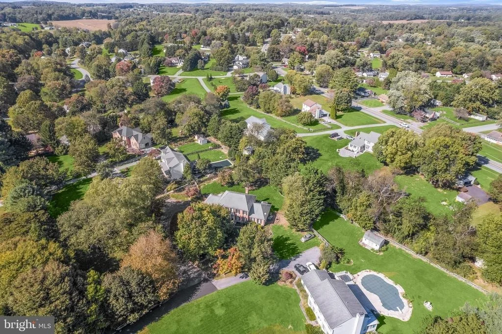 Photo of 1672 THRASHER DRIVE