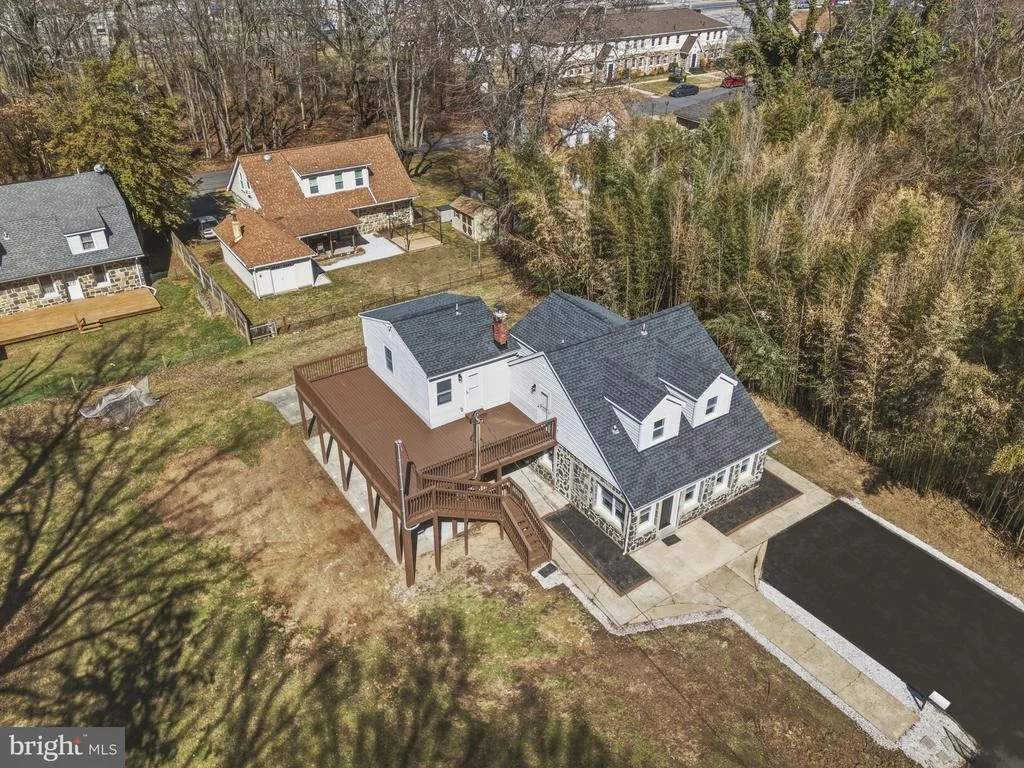 Photo of 3236 GEORGE STREET