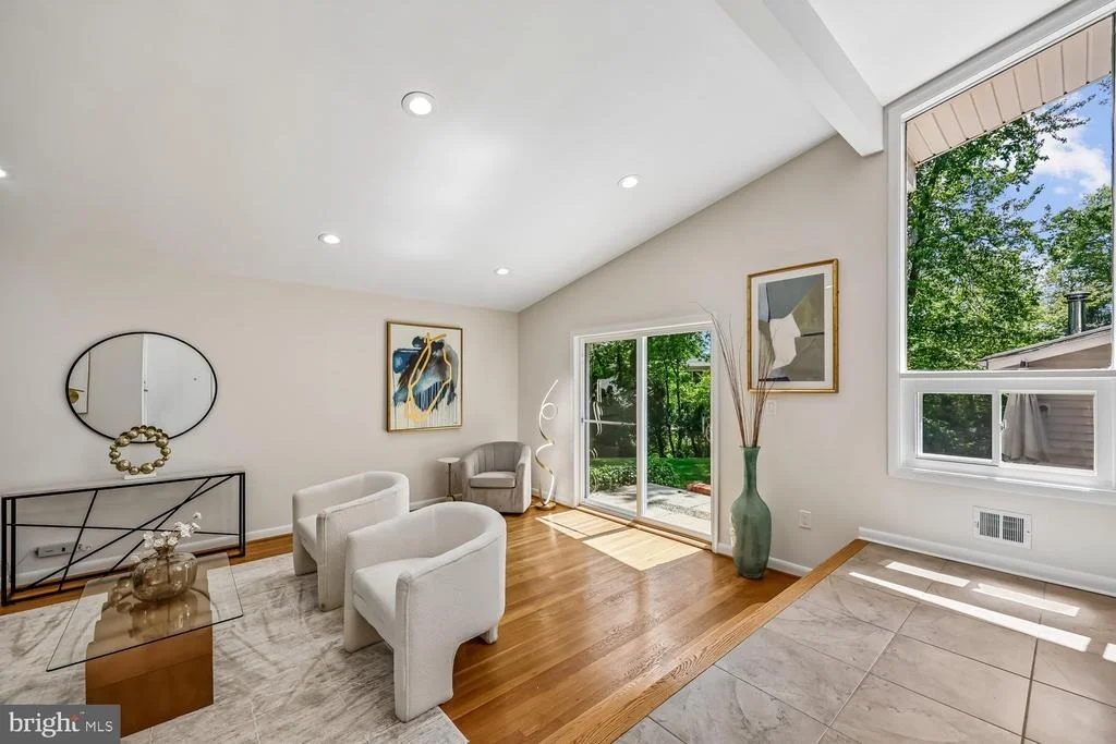 Photo of 300 GILSAN COURT