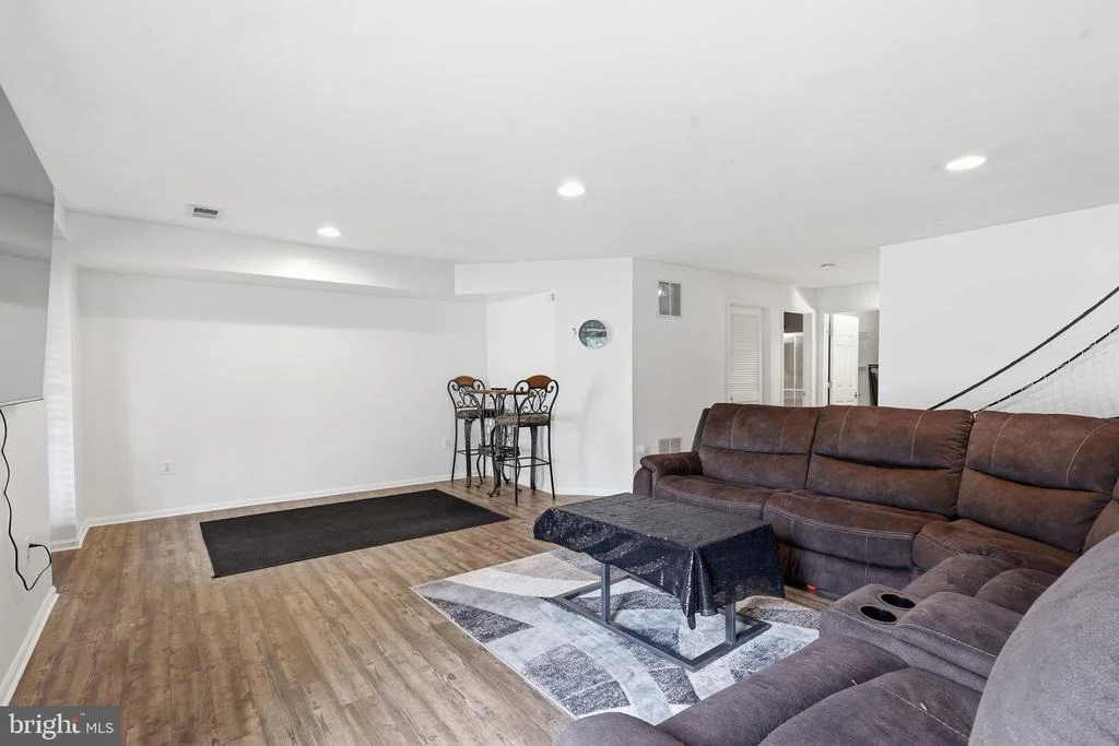 Photo of 29 BARNUM DRIVE