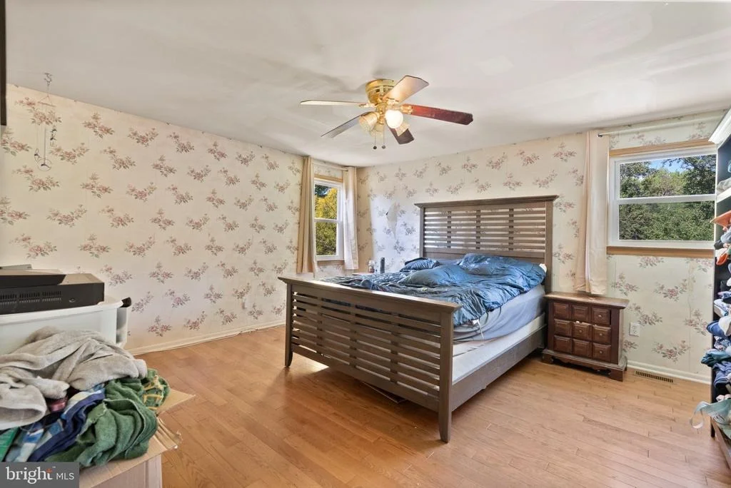 Photo of 112 WILLIAMSBURG WAY