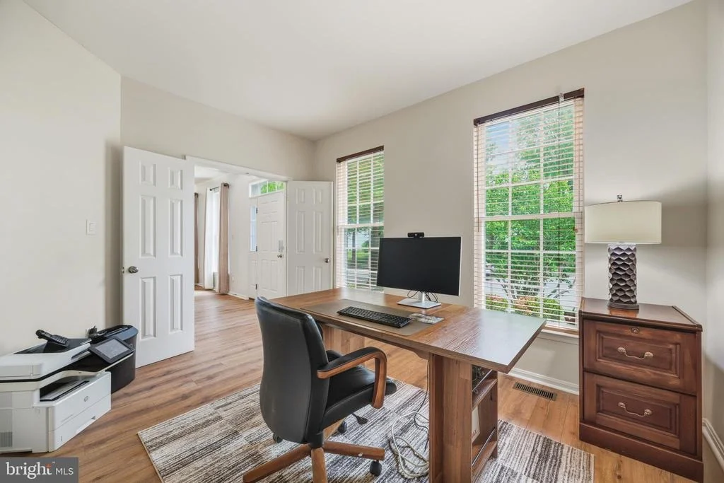 Photo of 2416 VALLEY BROOK LANE