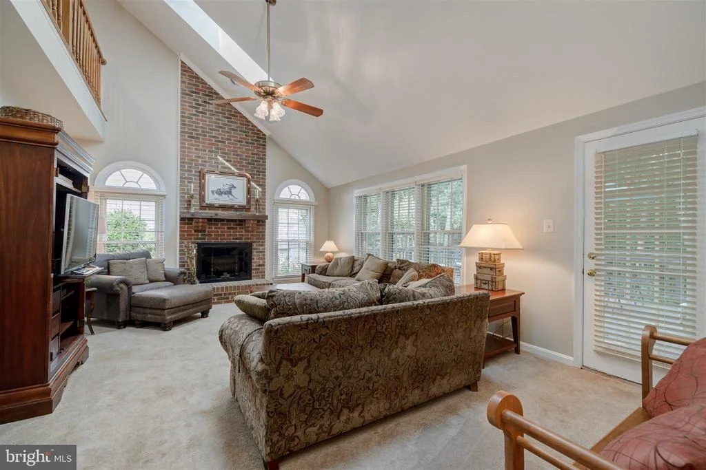 Photo of 7909 DEERLEE DRIVE