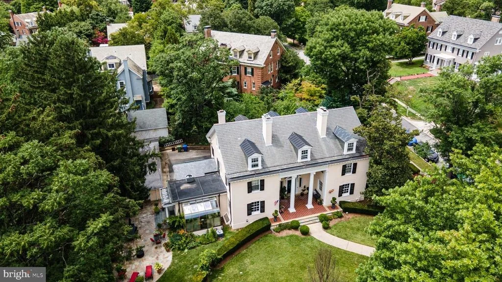 Photo of 501 SOMERSET ROAD