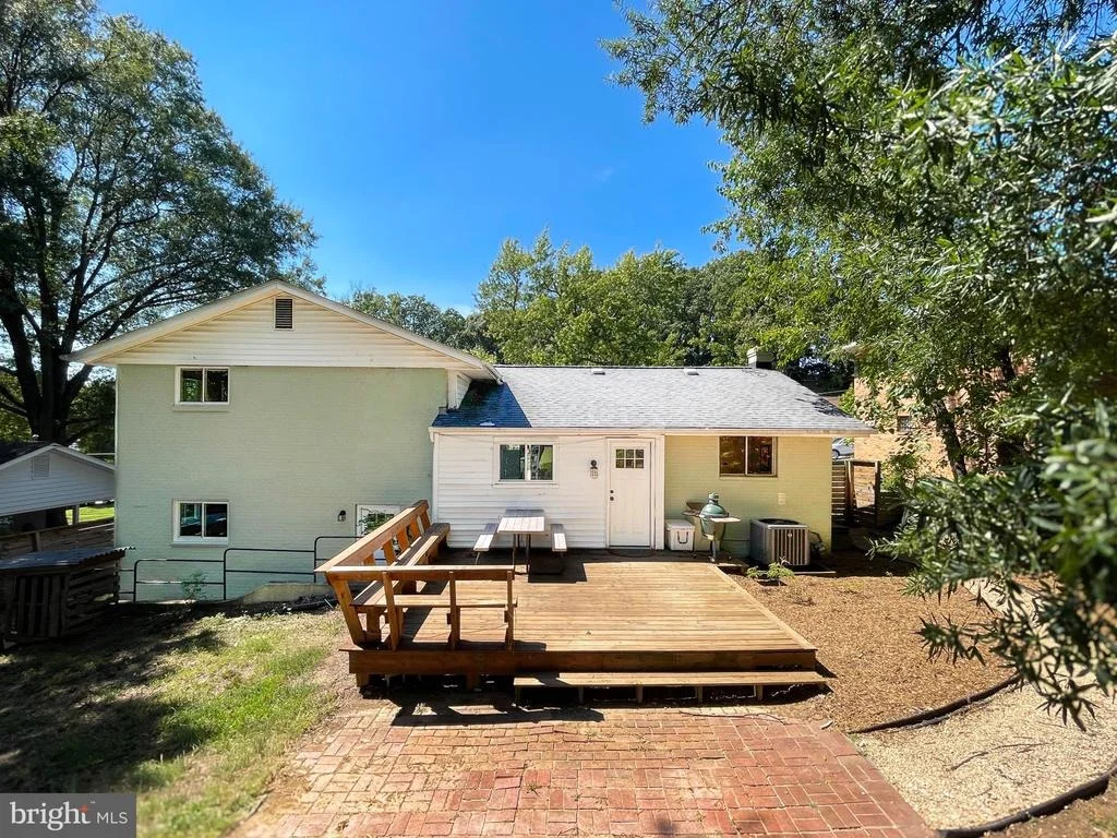 Photo of 4206 BLACKSNAKE DRIVE