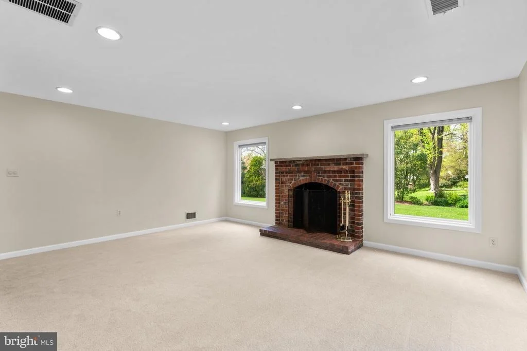 Photo of 7301 CENTENNIAL ROAD