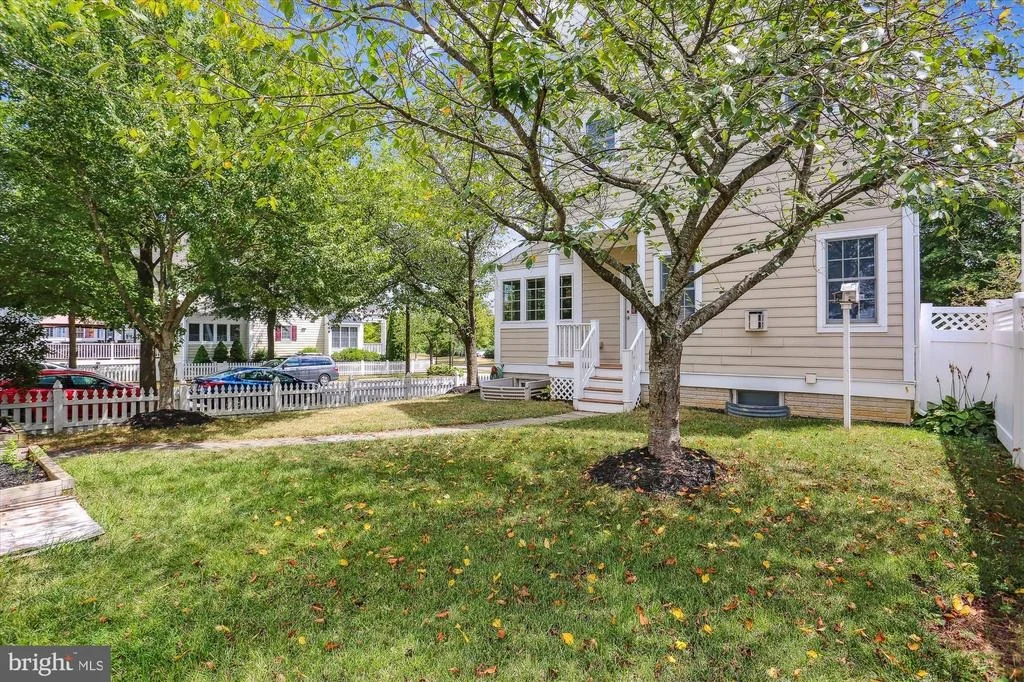 Photo of 3824 CARRIAGE HILL DRIVE