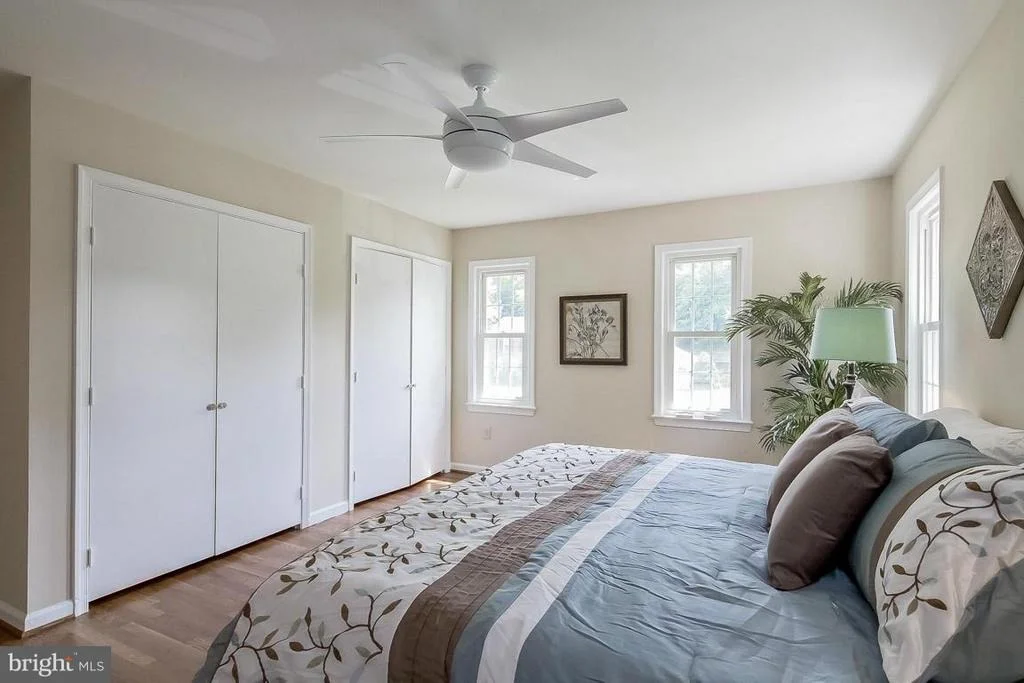 Photo of 2605 VILLAGE LANE