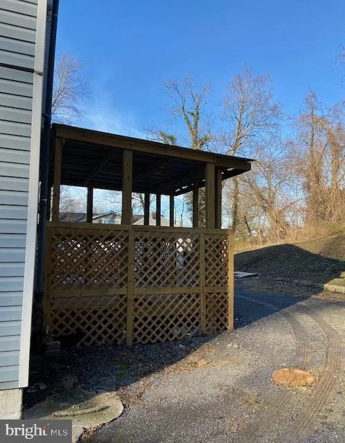Photo of 5923 OLD WASHINGTON ROAD