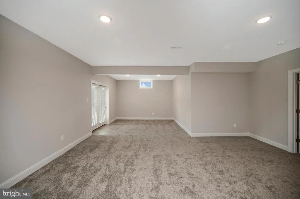 Photo of 1688 COURTHOUSE ROAD