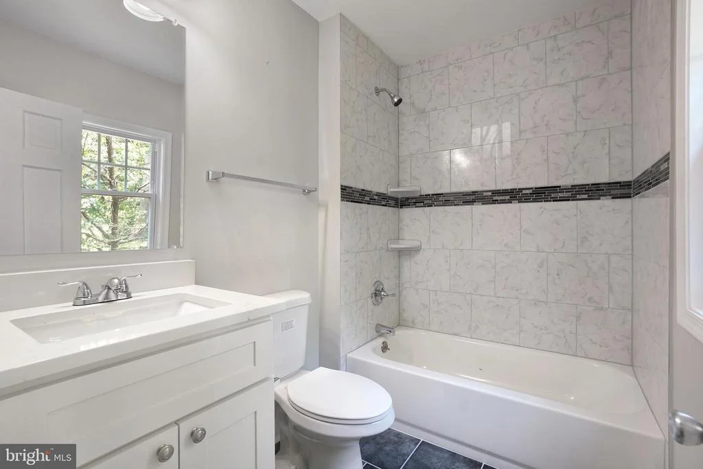 Photo of 514 SILVER SPRING AVENUE