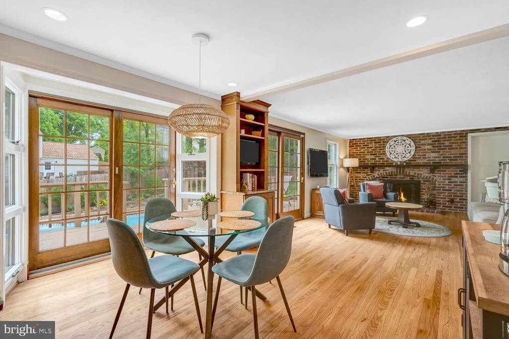 Photo of 4212 PICKERING PLACE