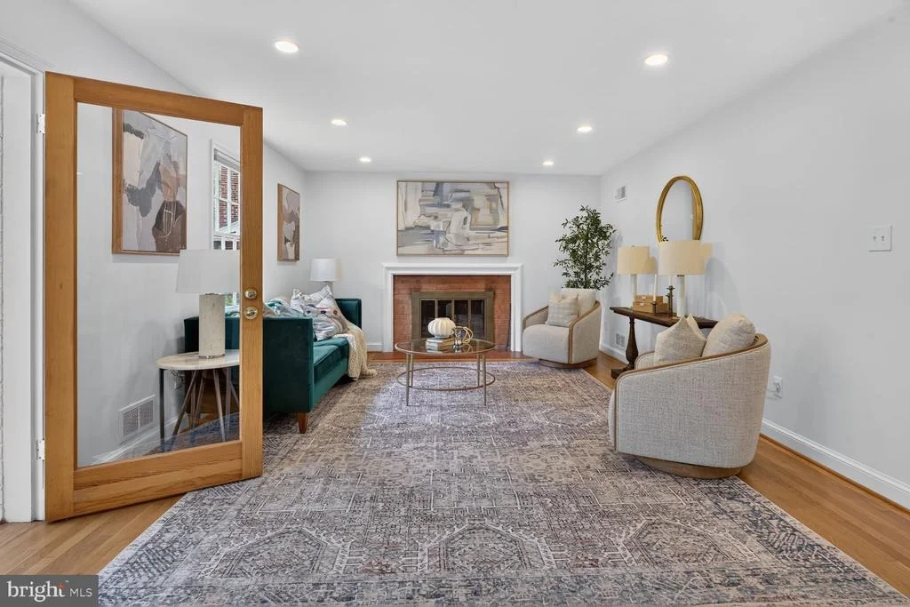 Photo of 4605 RENO ROAD NW