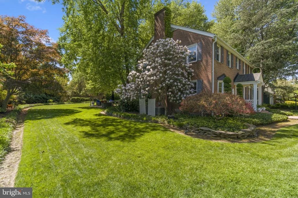 Photo of 9105 DUNLOGGIN ROAD