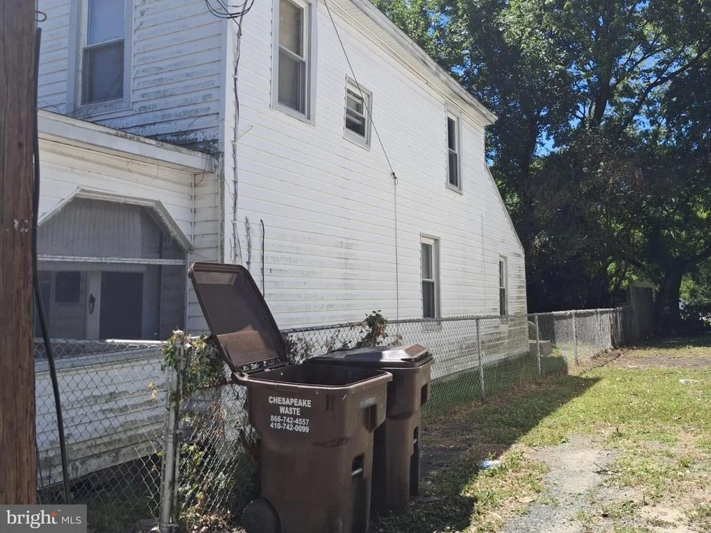 Photo of 614 DOUGLAS STREET
