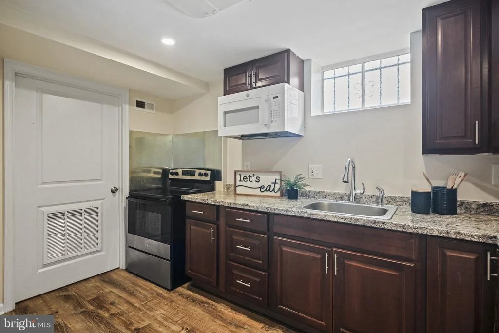 Photo of 2300 HOMESTEAD DRIVE