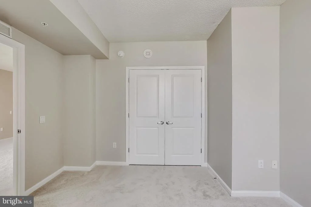 Photo of Unit 1106 at 930 WAYNE AVENUE