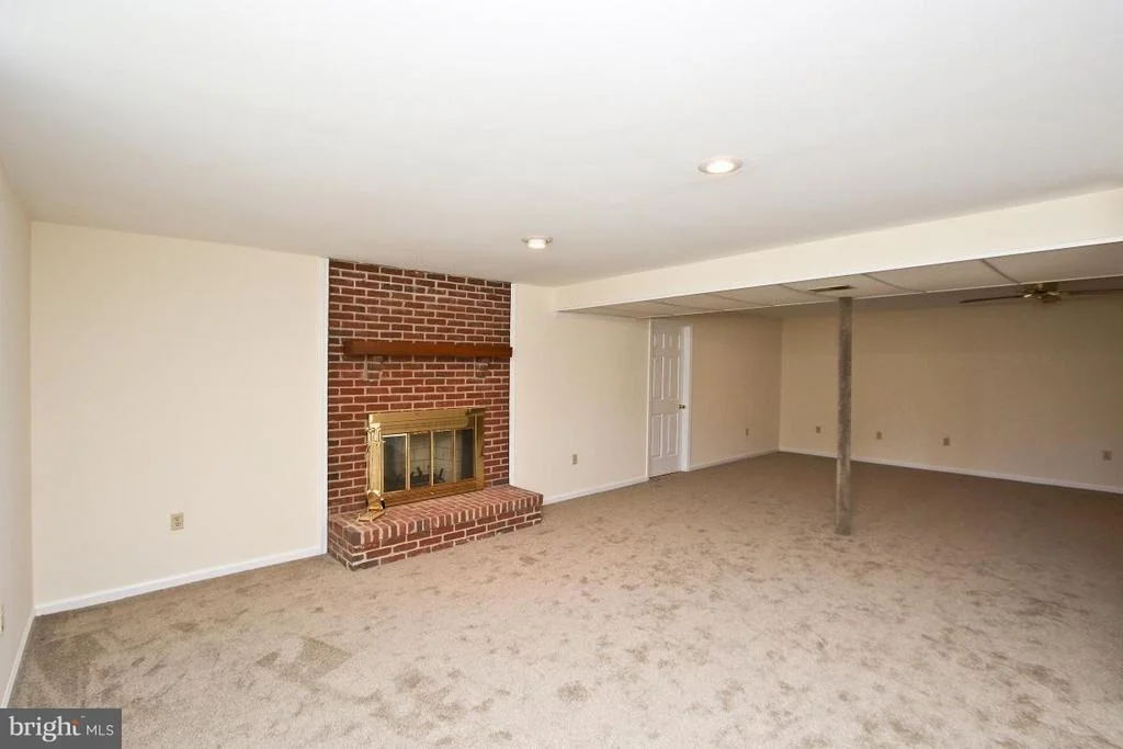 Photo of 21905 HUNTMASTER DRIVE