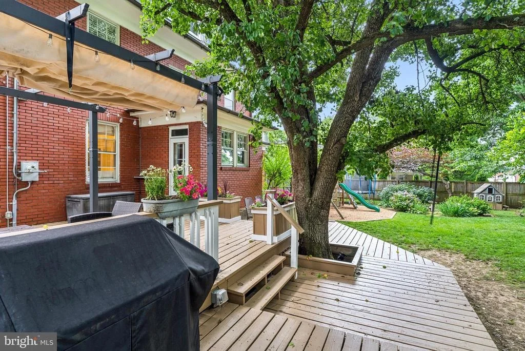 Photo of 6900 PETWORTH ROAD