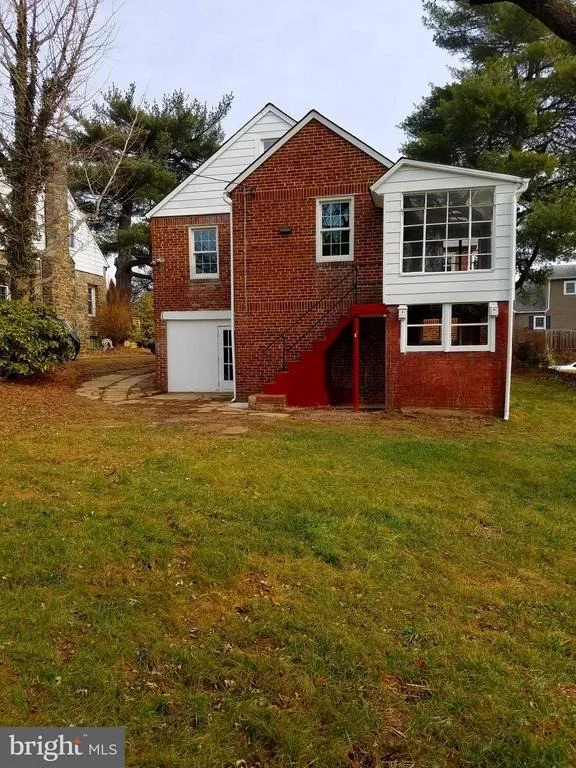 Photo of 800 WARWICK ROAD