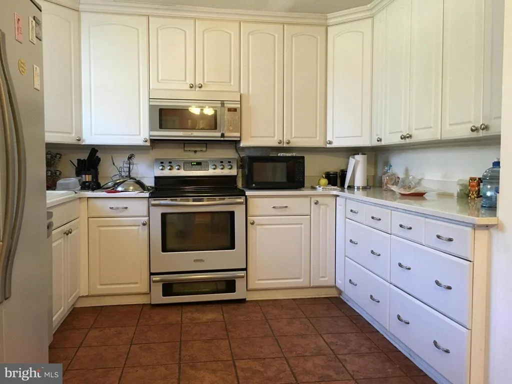Photo of 7818 METACOMET ROAD