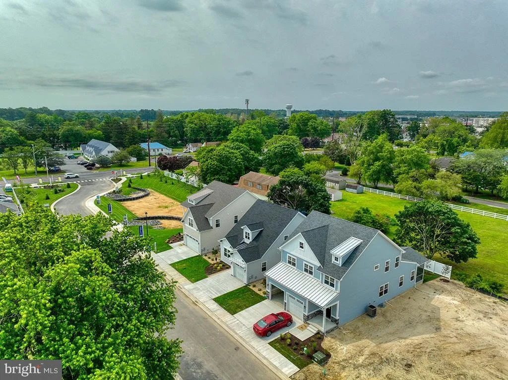 Photo of 33761 CATCHING COVE CT LOT 13