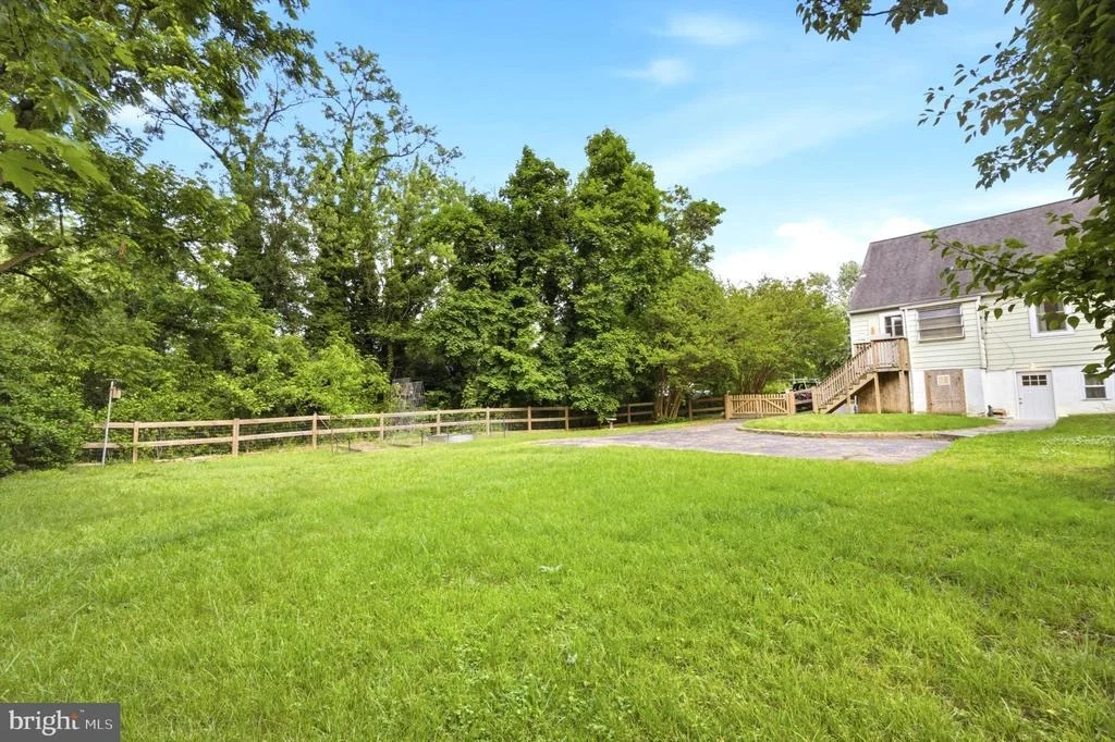 Photo of 1308 ELM ROAD
