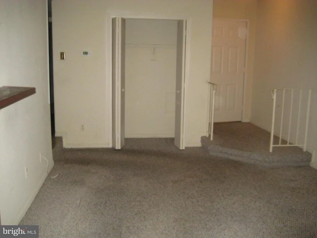 Photo of Unit 2 at 20307 BEACONFIELD TERRACE