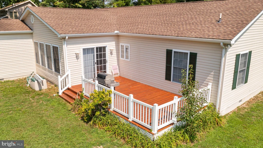 Photo of 33 SIOUX DRIVE