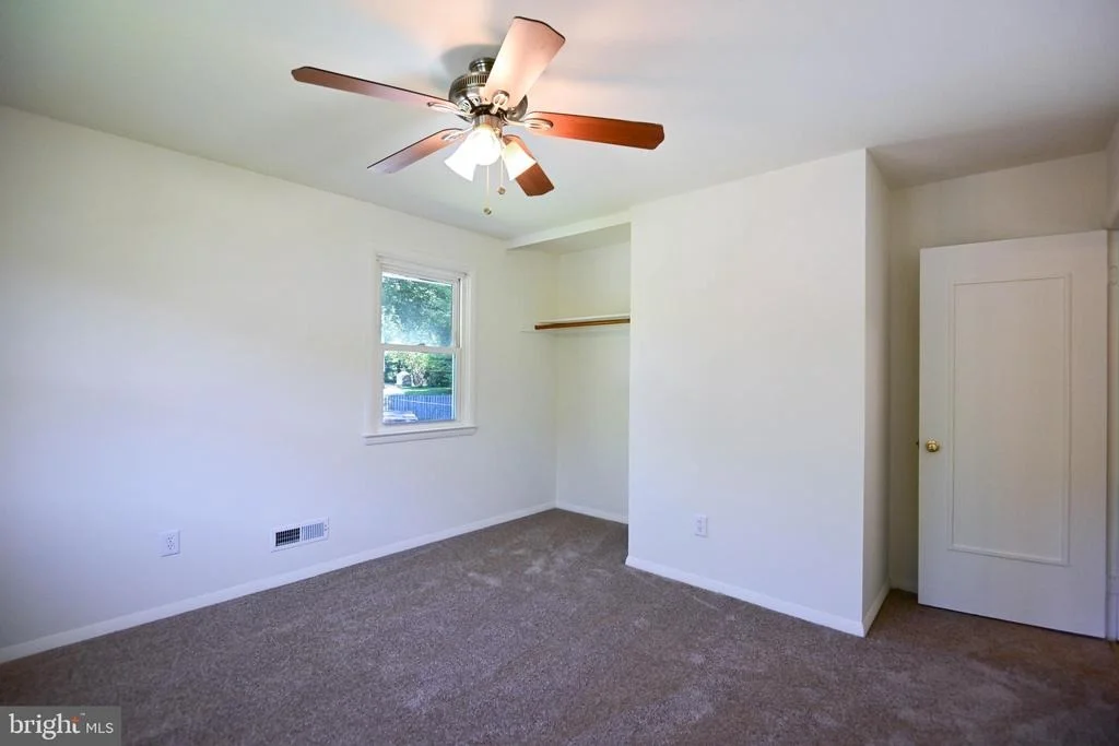 Photo of 916 BEAVERBANK CIRCLE