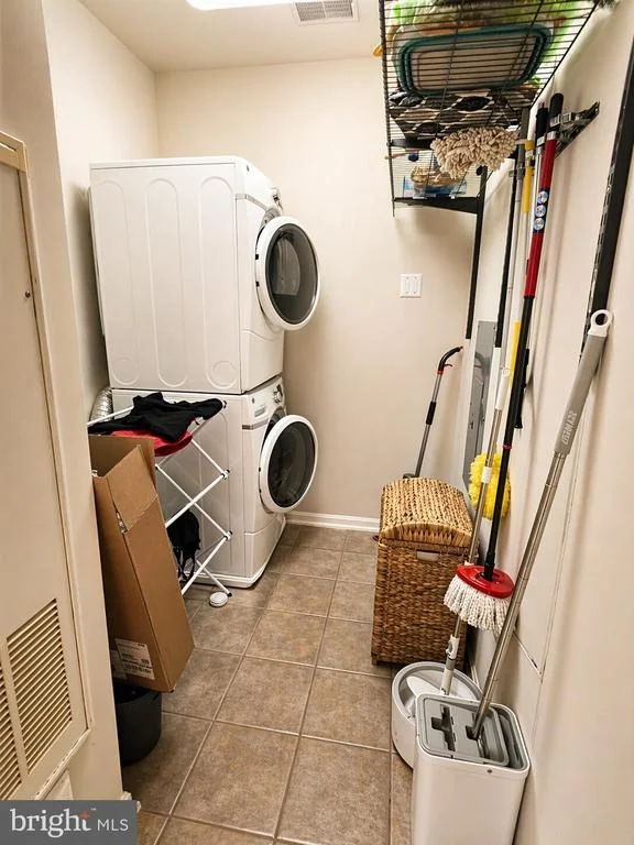 Photo of Unit 9 at 1401 JOPPA FOREST DRIVE