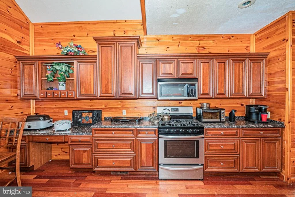 Photo of 71 JAKES DRIVE