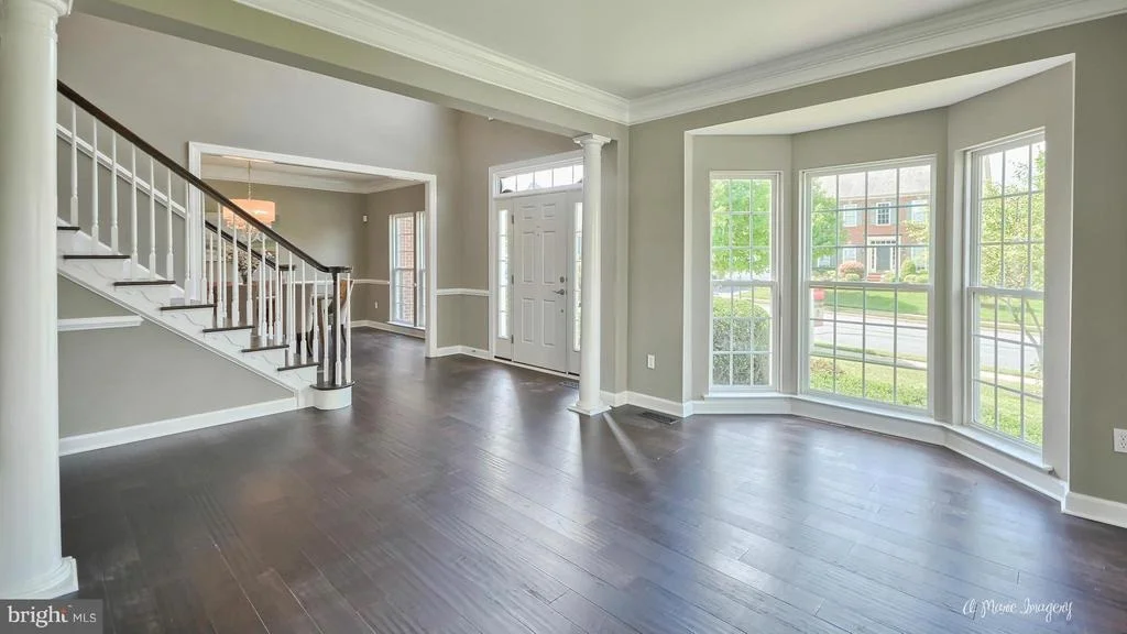 Photo of 402 GLENBROOK DRIVE